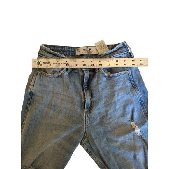 Hollister Women’s Size 24/27 0 Blue Distressed Curvy High Rise Mom Jeans Stretch - Picture 9 of 9